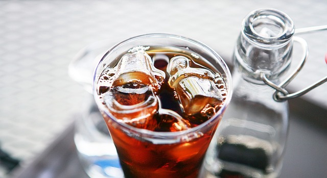 Minum Teh Setelah Makan Ganggu Kesehatan, Benarkah? | WeCare.id