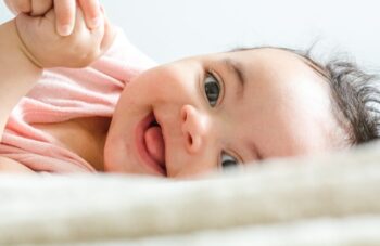 Cara Mengetahui Apakah Bentuk Kepala Bayi Normal? | WeCare.id