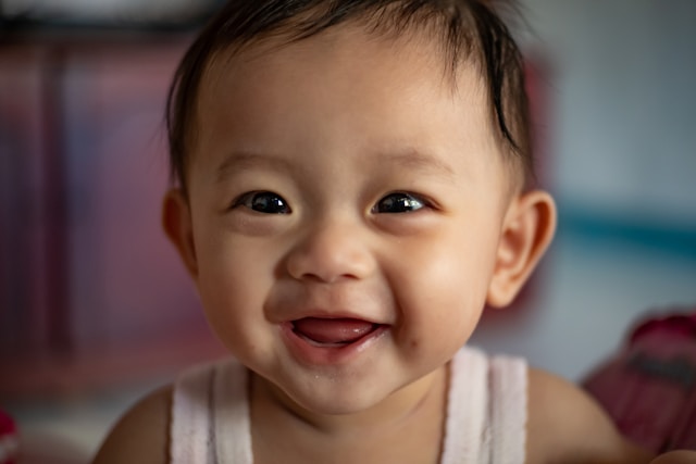 Cara Mengetahui Apakah Bentuk Kepala Bayi Normal?