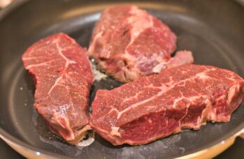 Cara Mengolah Daging Kurban Agar Sehat, Empuk dan Lezat | WeCare.id