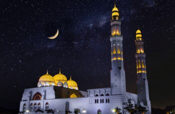 Mengenal 1 Muharram: Tahun Baru Islam & Sejarah Hijriah | WeCare.id