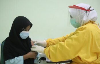 WeCare.id Bersama INFIA Corp dan Hai Dudu Berbagi Kebahagiaan dengan Anak-anak Pejuang Kanker di YKAKI | WeCare.id