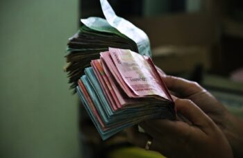 Viral Ucapan Sri Mulyani Soal Zakat, Pajak & Wakaf: Apa Bedanya?