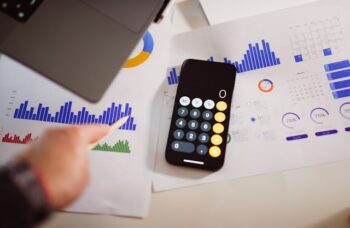 Strategi Anggaran APBN Kesehatan untuk Masyarakat 2025 | WeCare.id